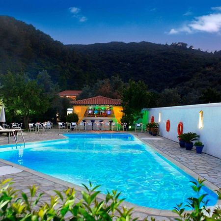Artemis Bungalows Стафилос Экстерьер фото