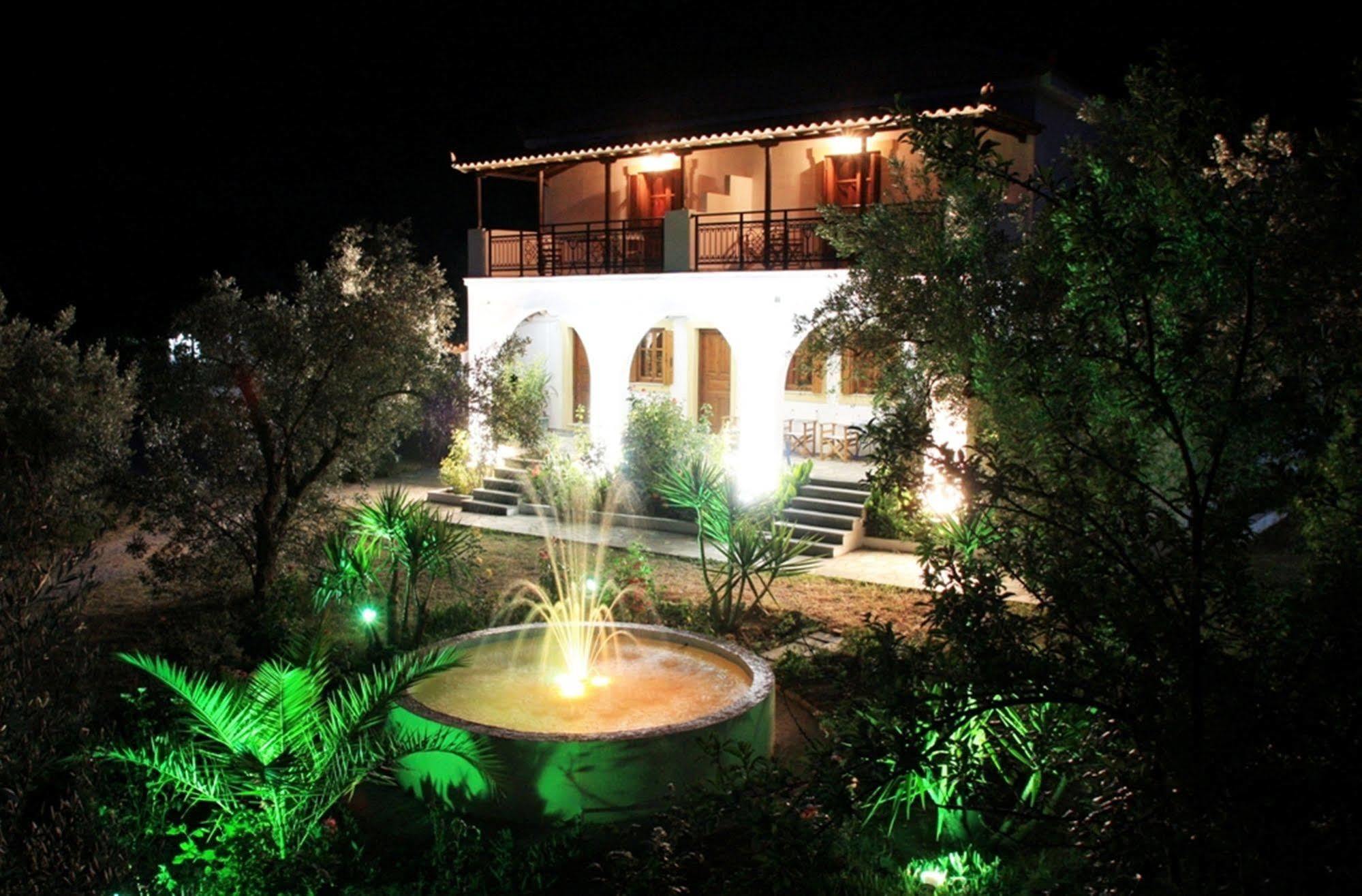 Artemis Bungalows Стафилос Экстерьер фото